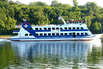 Fahrgastschiff auf dem Nord-Ostsee-Kanal bei Kiel (Foto: Claudia Roland/pixelio.de)