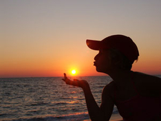 Sonnenaufgang über der Ostseesee (Foto: pixelio.de)