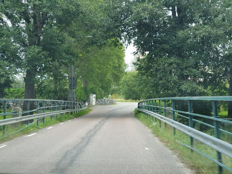 File:Bergby Bro 20250822 165747.jpg