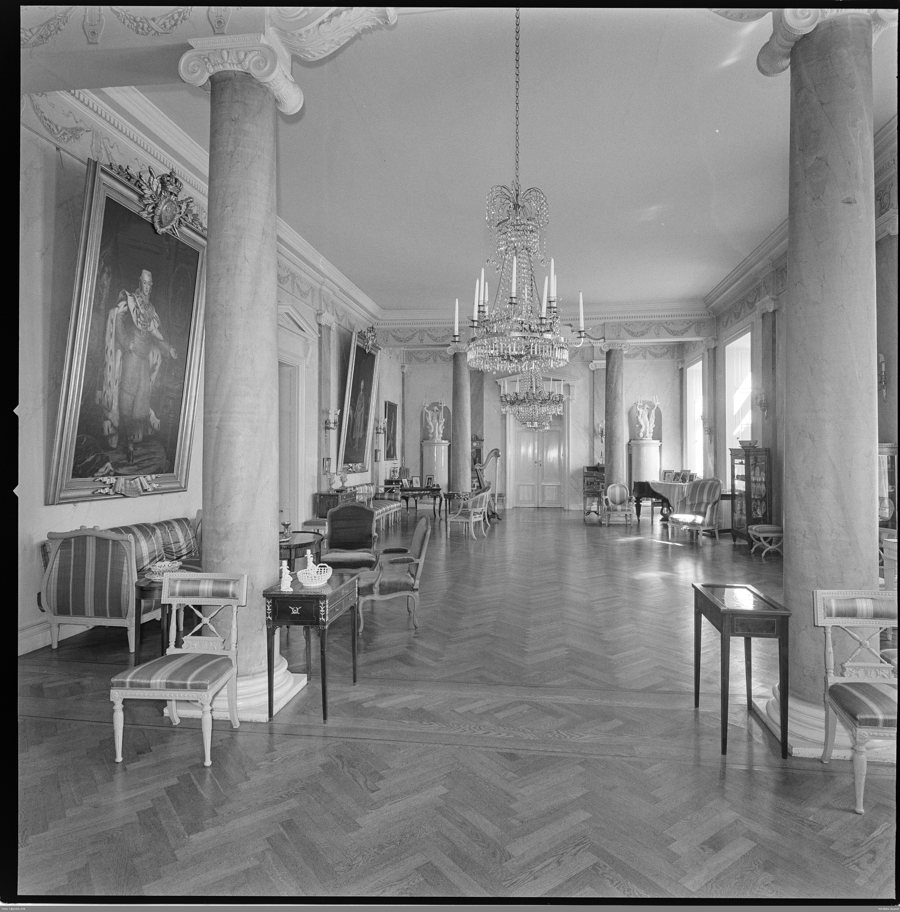File:Elghammar slott, interiör, Björnlunda socken, Södermanland - Nordiska museet - NMA.0096673-04.jpg