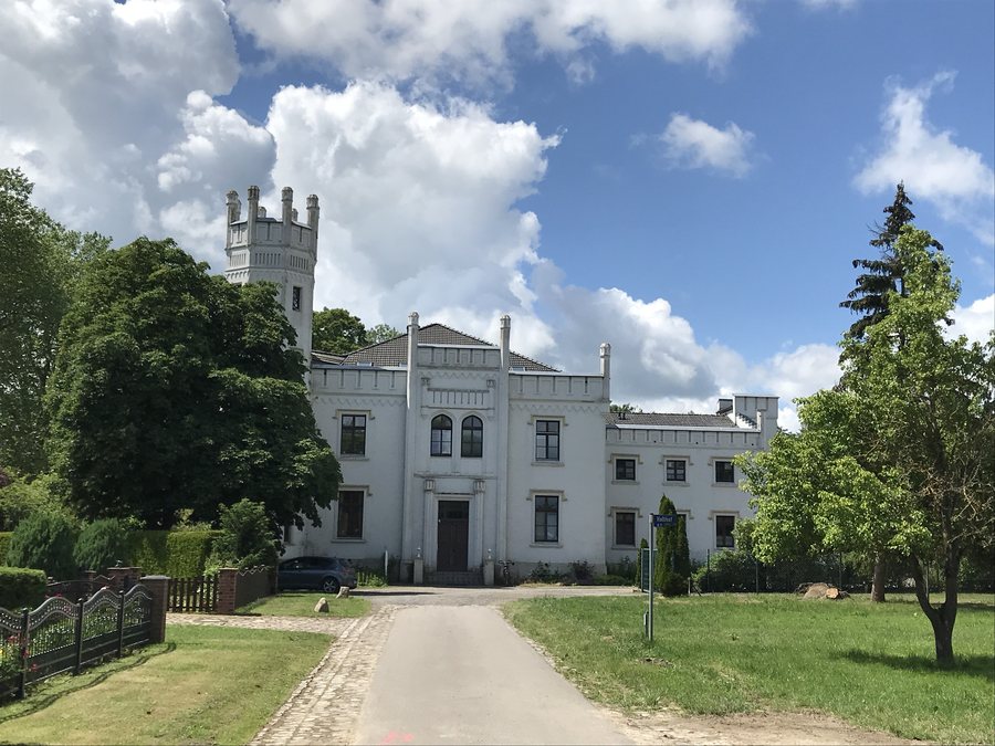 File:Splietsdorf-Holthof Gutshaus.jpg