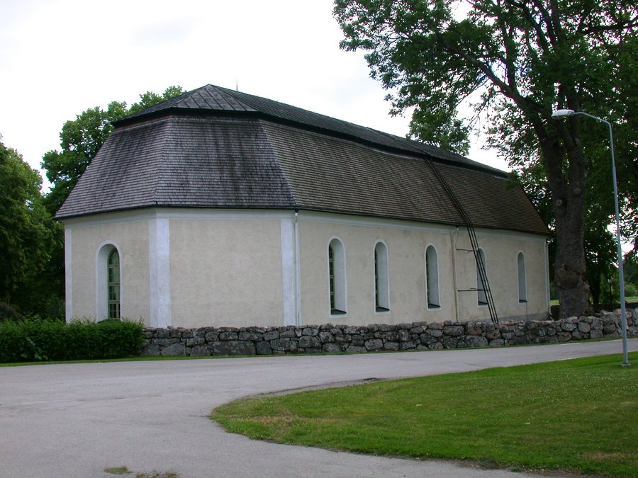 File:Harbo church Heby Sweden 001.JPG
