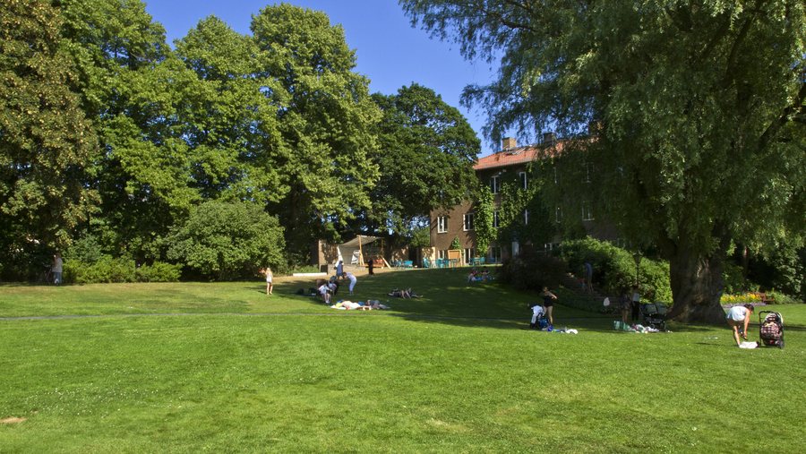 File:Marabouparken, Lilla Alby, Sundbyberg, Stockholm County Sweden - panoramio.jpg