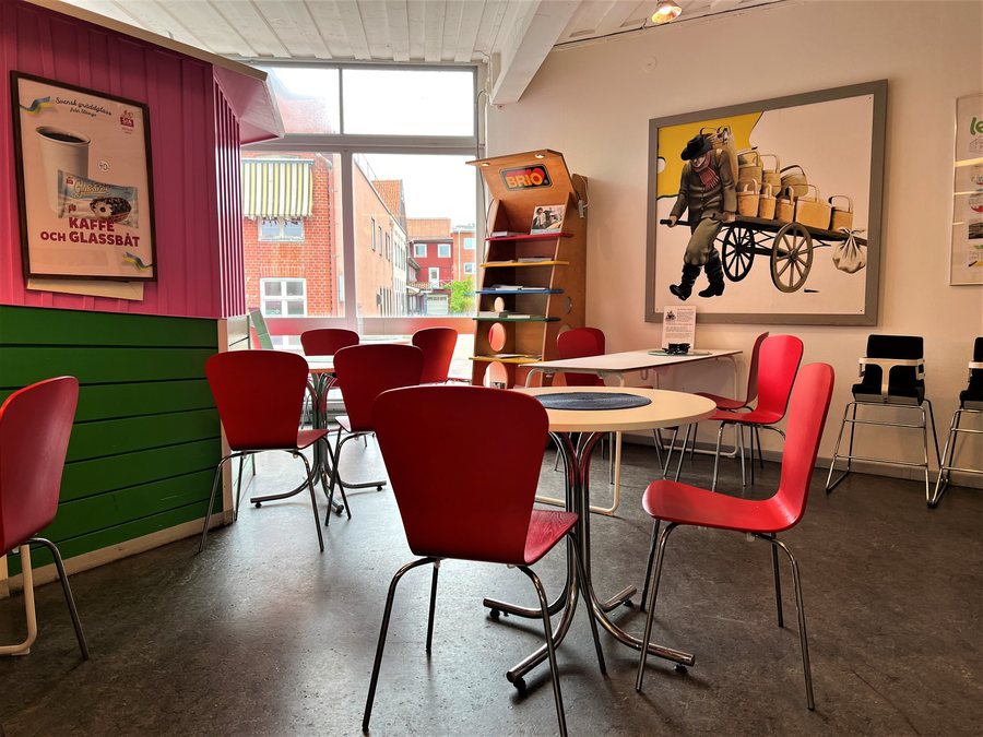 File:Brio Lekoseum Osby restaurant 01.jpg