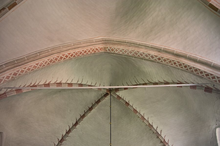 File:Kirche Karby Innen 02.jpg