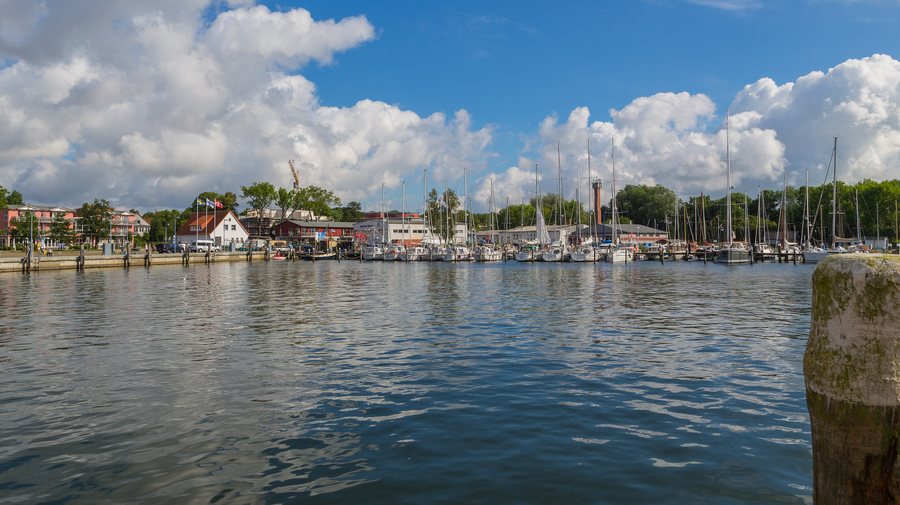 File:Lauterbach Hafen 02.jpg