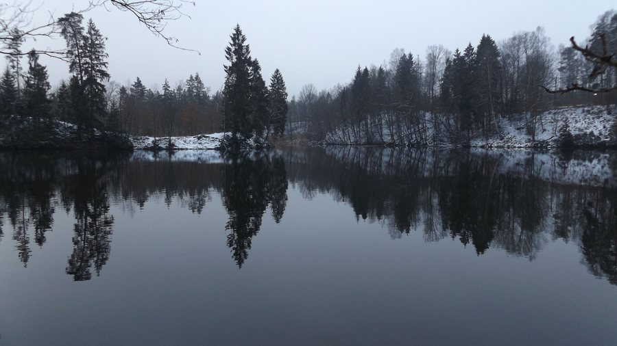 File:Miejsce, gdzie Łyna łączy się z rzeką Wadąg, Olsztyn. - panoramio.jpg