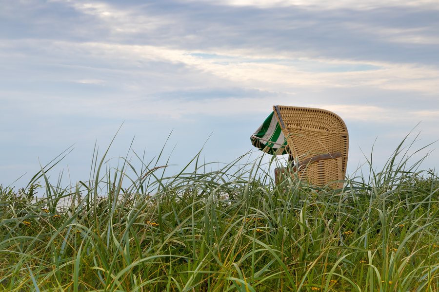 File:2017-08-15-Strandkörbe Bojendorf-3619.jpg