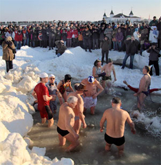 Eisbade-Spektakel Insel Usedom