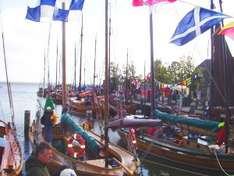 Altenhäger Fischer-Regatta auf Fischland-Darß-Zingst (Foto ©Kurverwaltung Ahrenshoop)