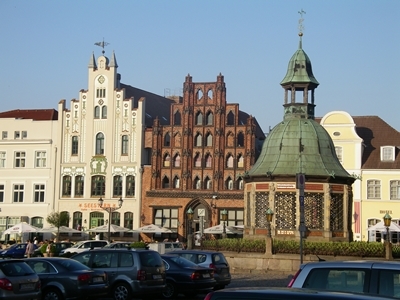 Markt mit Haus Alter Schwede