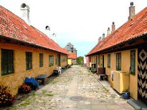 Wohnhäuser auf Fredriksø (Foto: Rainer Höll)