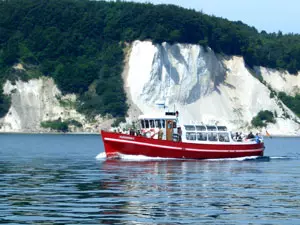 Rügener Kreideküste (Foto: Tourist Service Sassnitz)