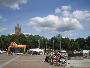 Marktplatz von Uusikaupunki / Nystad in Finnland