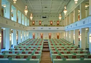 Kaiserbädersaal des MARITIM Hotels Kaiserhof in Heringsdorf (Foto: Hotel)